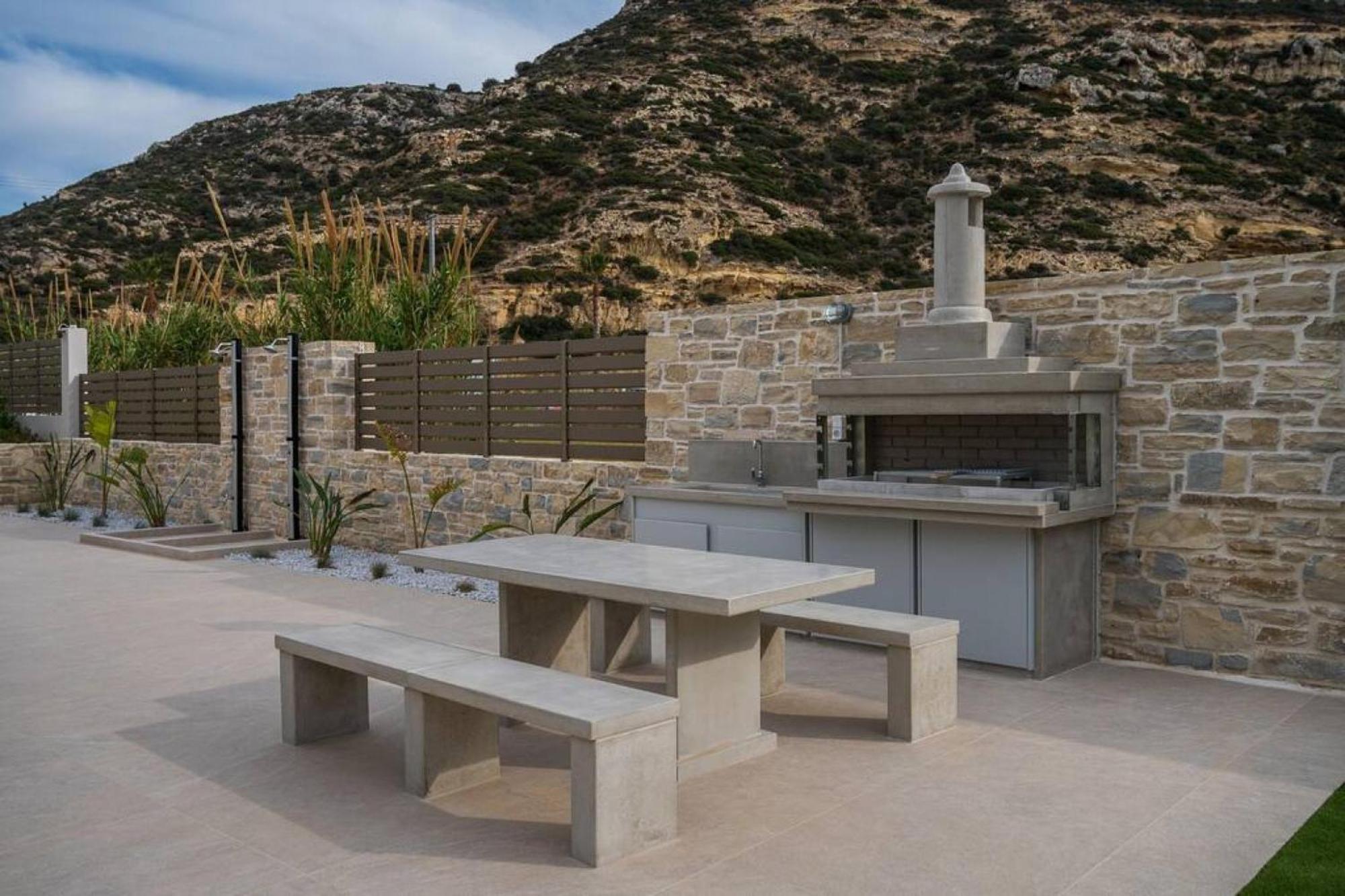 Kayy Apartments 3 In Matala Bagian luar foto