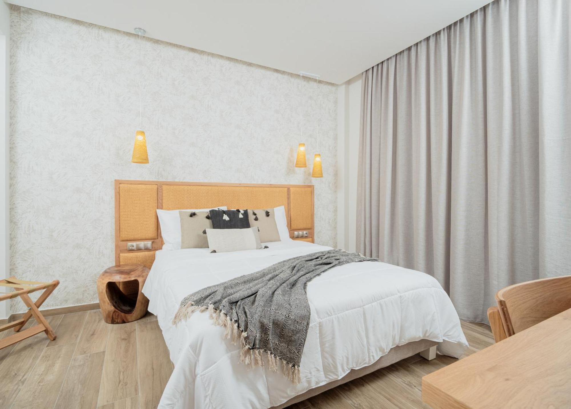 Kayy Apartments 3 In Matala Bagian luar foto